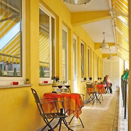 Bed & Breakfast Ai Cipressi 3*